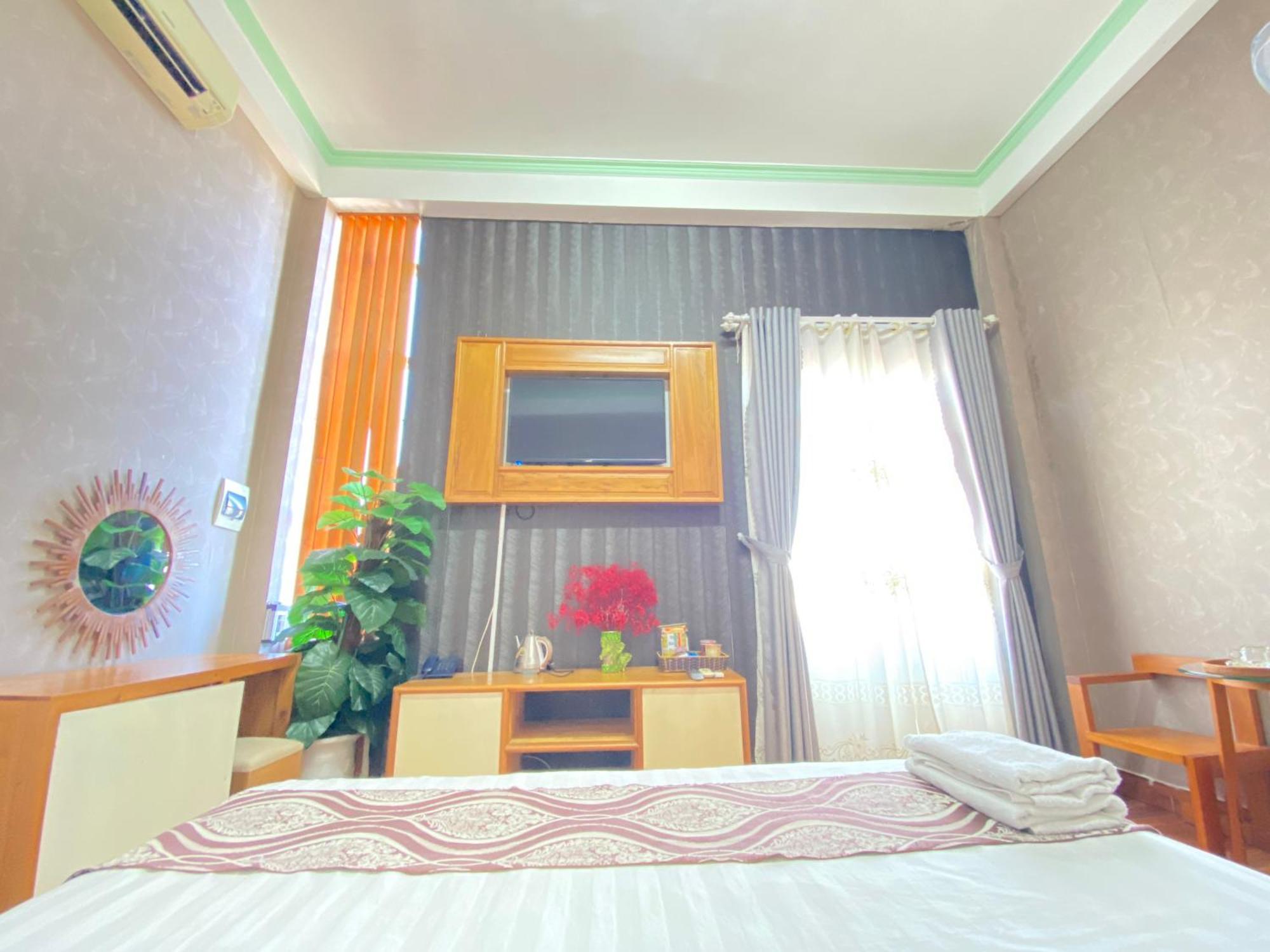 Hong My Hotel Tỉnh Kontum Екстериор снимка