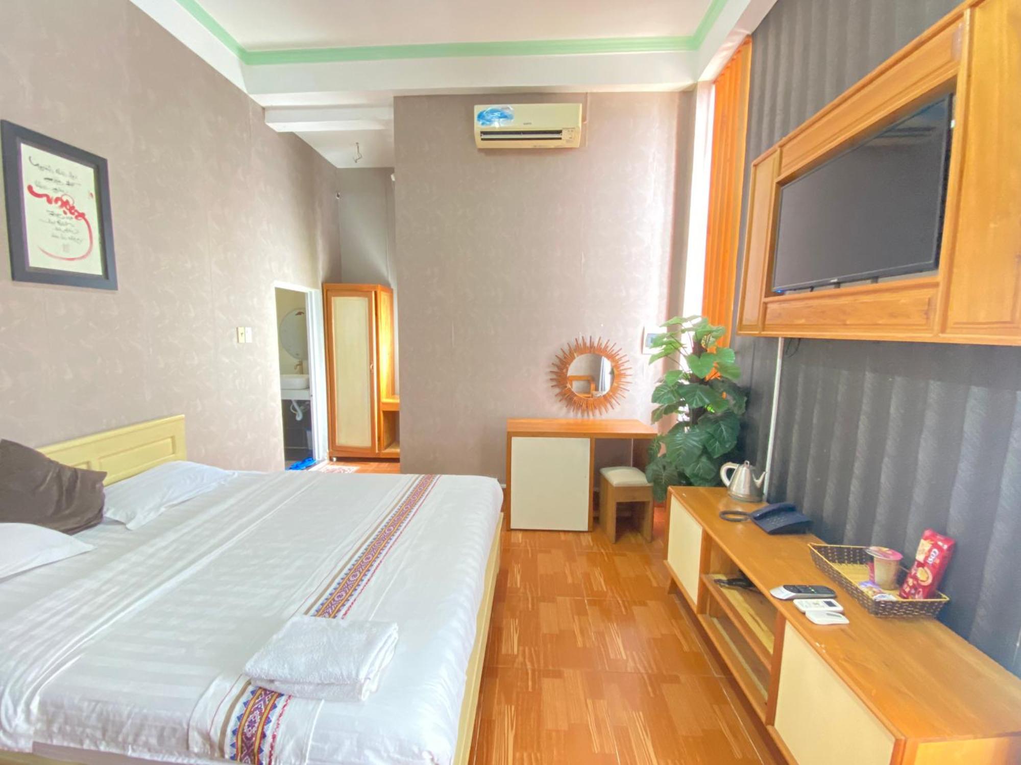 Hong My Hotel Tỉnh Kontum Екстериор снимка