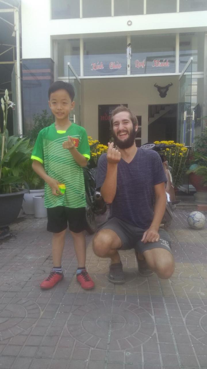 Hong My Hotel Tỉnh Kontum Екстериор снимка